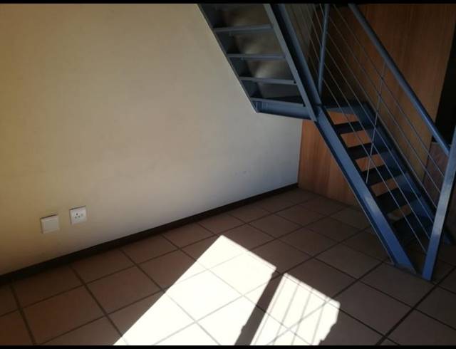 1 BEDROOM PROPERTY TO RENT IN DASSIE RAND